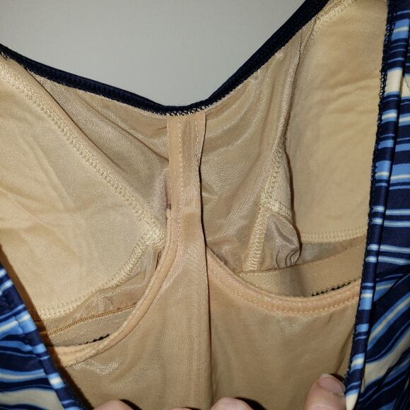 CAROL WIOR NAVYWHITE BLUE STRIPE ONE PIECE SWIMSUIT SIZE 12 - Picture 3 of 6